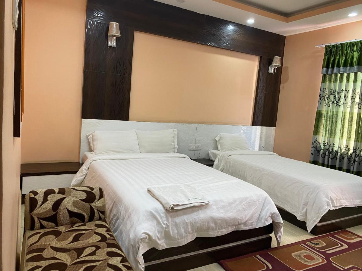Hotel Gorkha Palace Pvt. Ltd Ngoại thất bức ảnh